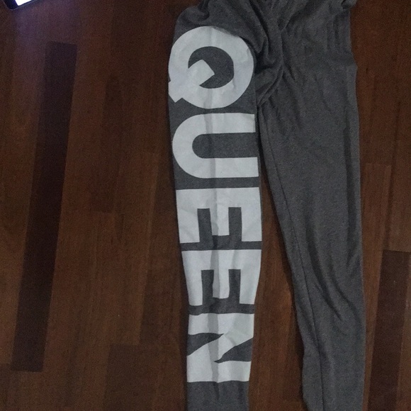 Rue21 grey leggings - Picture 2 of 2